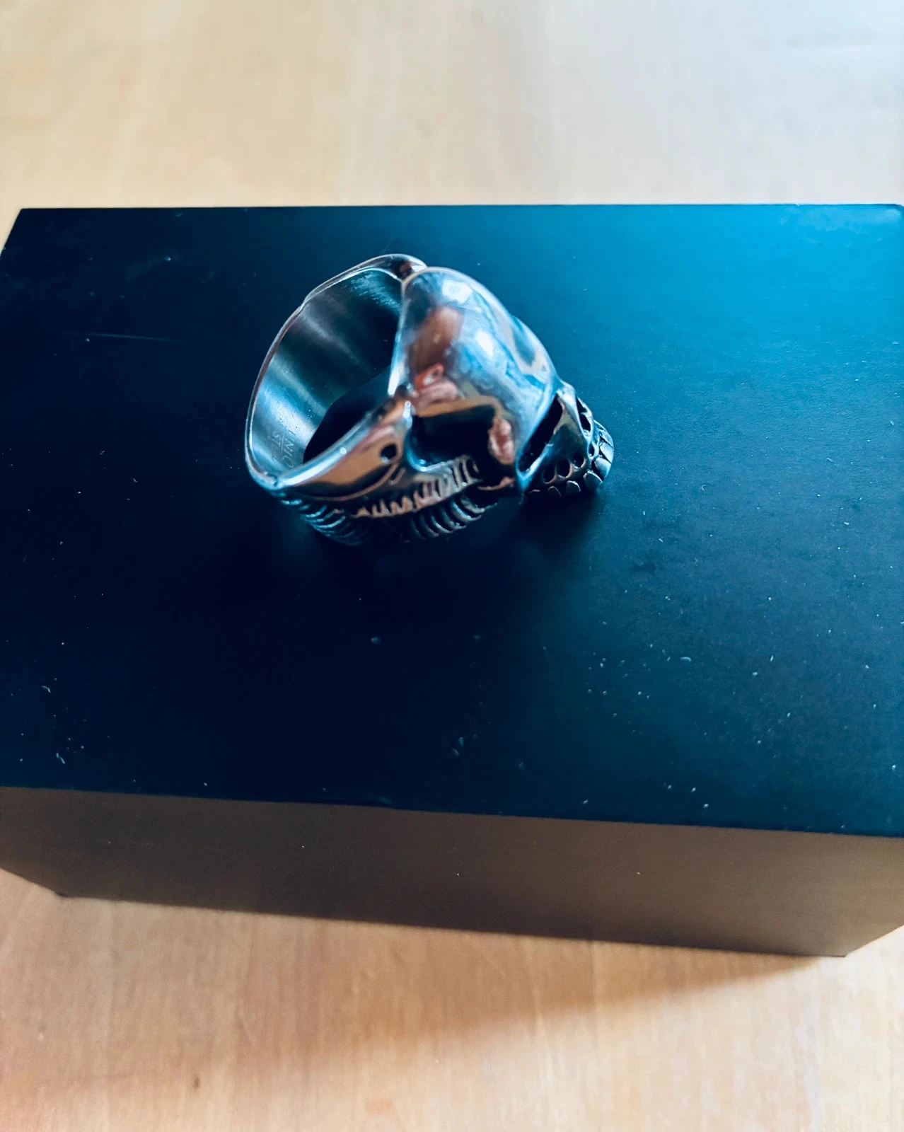 Anillo de calavera de muerte en acero quirúrgico – photo 2